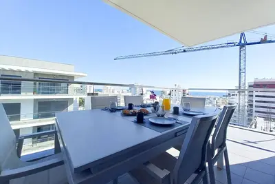 Image de Alto Forte Novo 4, Vista Mar, Ar Condicionado e Garagem