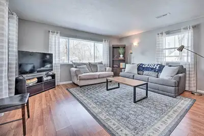 Image de Cozy South Bend Retreat < 2 Mi to Notre Dame!