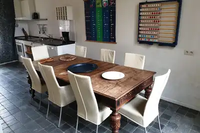 Image de 8-person apartment in an Old School