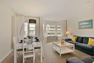 Image de Huswell - Cozy apartment with sea-view 1 min from beach
