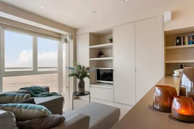 Image de Huswell - Unique apartment with sea-view near the center