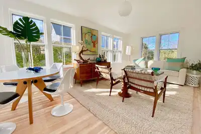 Image de Historic 1855 Renovated House Off Cliff, Walk To Steps Beach