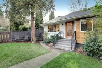 Image de 3 bedroom at Madison Valley
