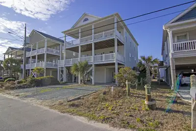 Image de Light & Sky - Beach Views, Pet Friendly, Fully Equipped - Sleeps 10!