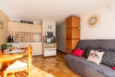 Image de Appartement 6 personnes au calme proche centre Saint Lary village