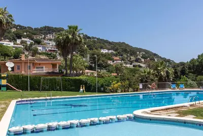 Image de Bel appartement pour 6 personnes avec Wifi, piscine, Tv, terrasse, animaux admis et parking