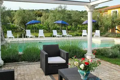 Image de Maison de vacances privée avec climatisation, piscine privée, Wifi, Tv, patio, animaux admis