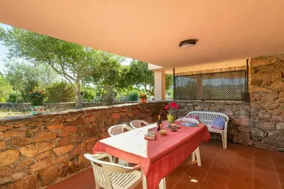 Image de Belle maison de vacances privée pour 6 personnes avec Tv, terrasse et parking