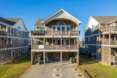 Image de Phelps Brothers-Ocean Views, pool, hot tub, dog friendly, rec room & elevator!