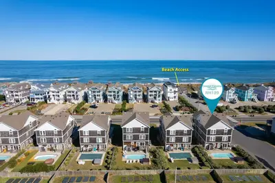 Image de South Fork Farms 6: Private pool, hot tub, pet friendly, rec room, elevator!