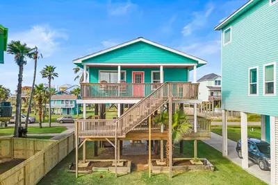 Image de Cozy Beach Cottage w/ Fire Pit, Close to the Beach