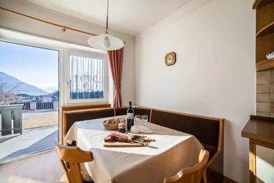 Image de Appartement \"Résidence Pichler 8\" avec vue sur les montagnes, terrasse et Wi-Fi