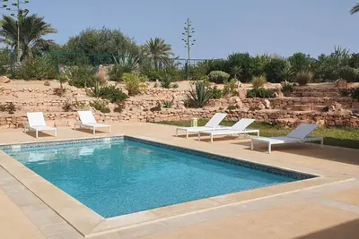 Image de Magnifique villa avec piscine, calme, proximité plage et activités touristiques