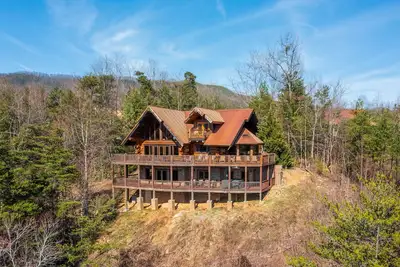 Image de 7br/7ba Best Cabin View in Gatlinburg! Perfect for your Family's Vacation!