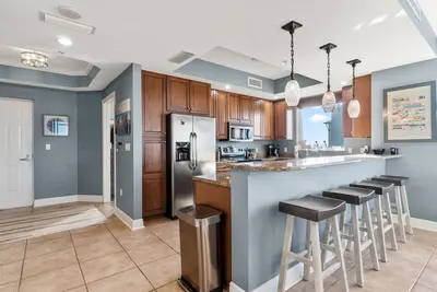 Image de Eighth floor condo with pools and hot tub, WiFi, central Ac, & Bluetooth system