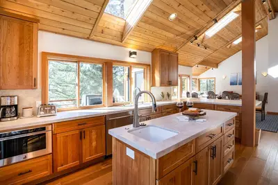 Image de Spacious Private Home on Golf Course