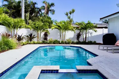 Image de Casinha de Alegria! - Private, Quiet Pool House