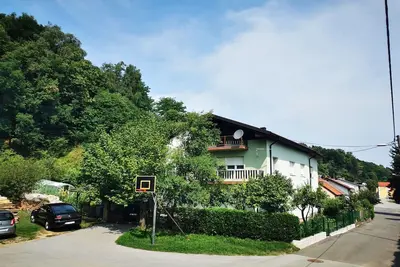 Image de Apartment Sandra – Dubovac - Two Bedroom Apartment with Terrace