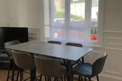Image de Agréable maison 50 mètres place Morny