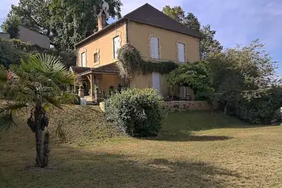 Image de Villa de caractère, à 5mn à pied de la cité médiévale.