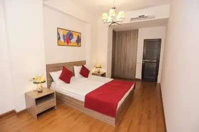 Comfortable Deluxe Apartment In the City Center
