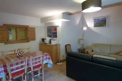 Image de Magnifique T2 58m², centre Chinaillon, proche pistes, balcon ouest, parking, 3 étoiles