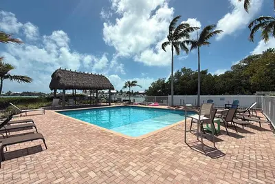 Image de Vaca Cove B Sea Forever 4 Bed 3 Baths, Saltwater P