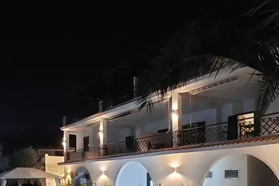 Image de Appartement de vacances Peschici pour 1 - 6 personnes avec 2 chambres Ă coucher - Logement de vacanc