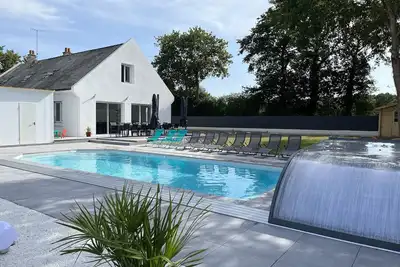 Image de Gîte de groupe ( 18\/20 pers) avec piscine chauffée