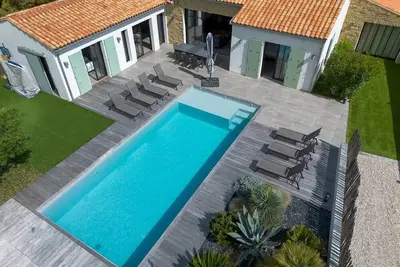 Image de Maison pour 10 personnes au centre de la Flotte