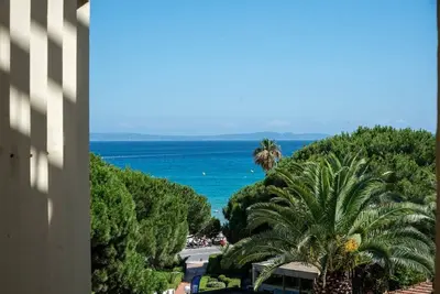 Image de Ref: Sup115: T2 dans résidence en bord de plage au Lavandou 4 pers