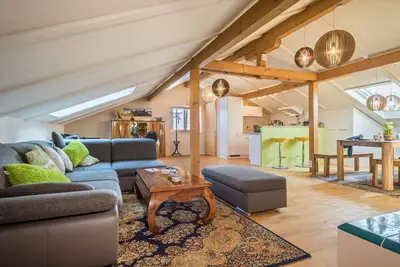 Image de Luxueux appartement de type penthouse à proximité du lac de Constance avec jardin et Wi-Fi