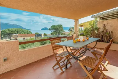 Image de Erica Primo Piano 150m From the Beach, Golfo Aranci, Italy