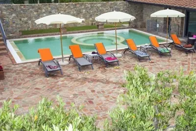 Image de Cozy modern villa for 6. Pool, Ac, wi-fi
