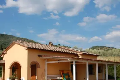 Modern Villa with a breathtaking view of the medieval town of Castiglion Fiorentino