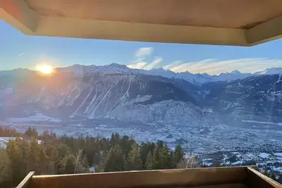 Image de 2 bedrooms, spacious with amazing view