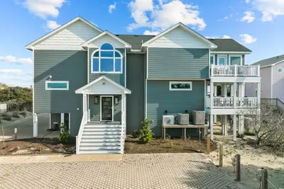Image de Sea Stars | Oceanfront | Nags Head | Sleeps 16