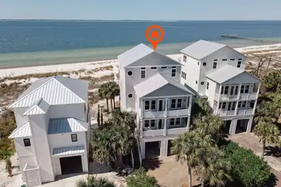 Image de New! ! Stunning Gulf Front, private pool, sleeps 16