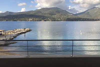Image de Apartment 3 bedrooms / 6 people - feet in the water - Propriano