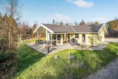 Image de Maison confortable à Ebeltoft avec.