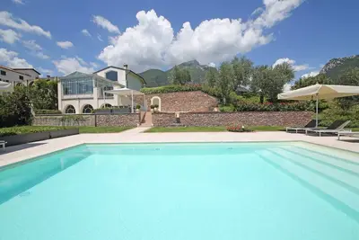 Image de Western Shore Villa In A Wonderful Setting