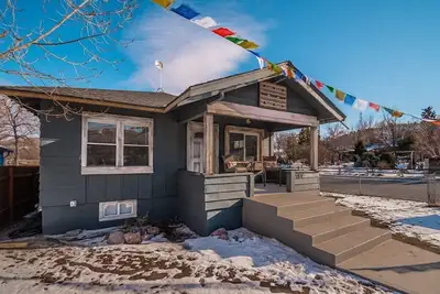 Image de The Cake House: 5 Bedroom Art House