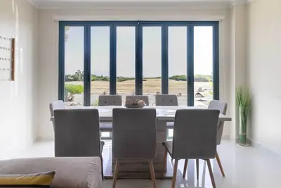 Image de Spectacular apartment in tierra del sol golf course