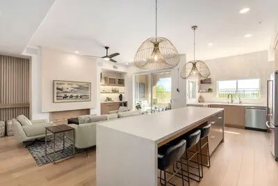 Image de Posh 5-Star Tpc Golf-Front Condo is Perfect for luxurious Scottsdale getaways