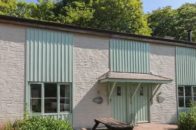Image de Charming Cornish cottage with private hot tub/shared pool, nr Falmouth/Helford