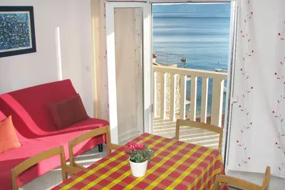 Image de Appartement de deux chambres prés de la plage Bol, Brac (A-2905-a)