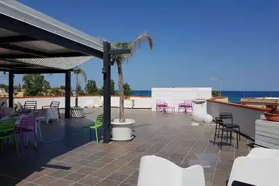 Image de Terrace by the sea in Noto
