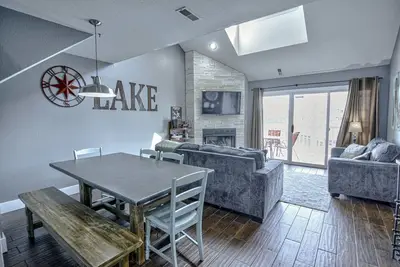 Image de The Ozark Oasis! Spacious 3 Bedroom & 3 Pools!
