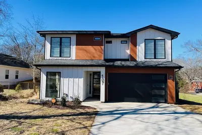 Image de Stratham Station: 4Bd/2. 5Ba in Downtown Greenville, Sc