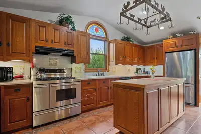 Image de Home on 5 Acres in Ellison Bay- Near The Clearing Folk School!